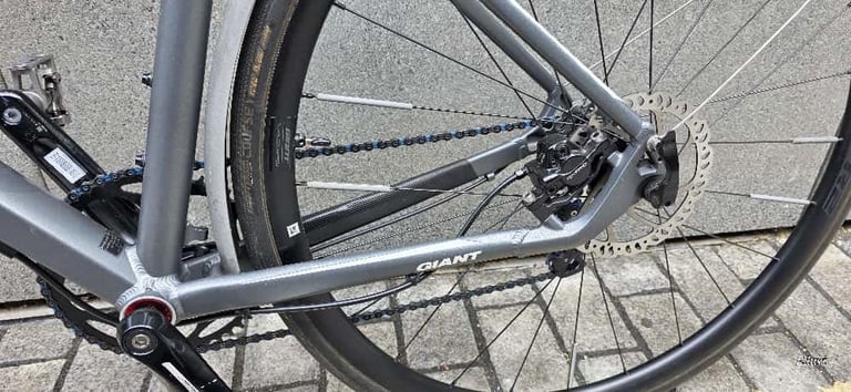 GIANT RAPID BIKE EXCELLENT CONDITON £350