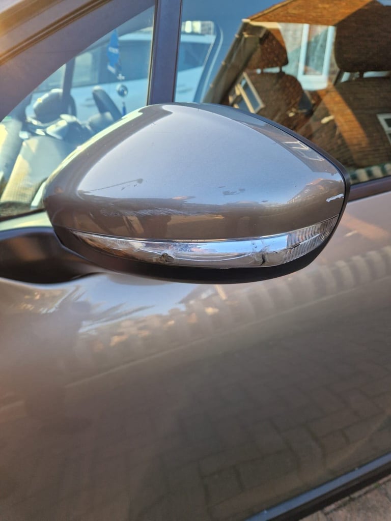 Peugeot, 2008, Hatchback, 2016, Manual, 1199 (cc), 5 doors