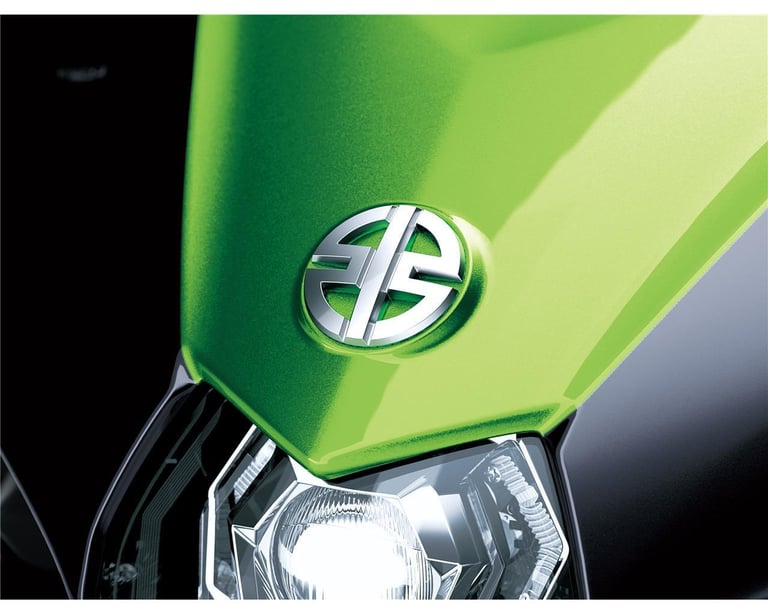 New 2024 Kawasaki MOTORCYCLE Ninja H2 SX TOURER SAVE £3650 Black