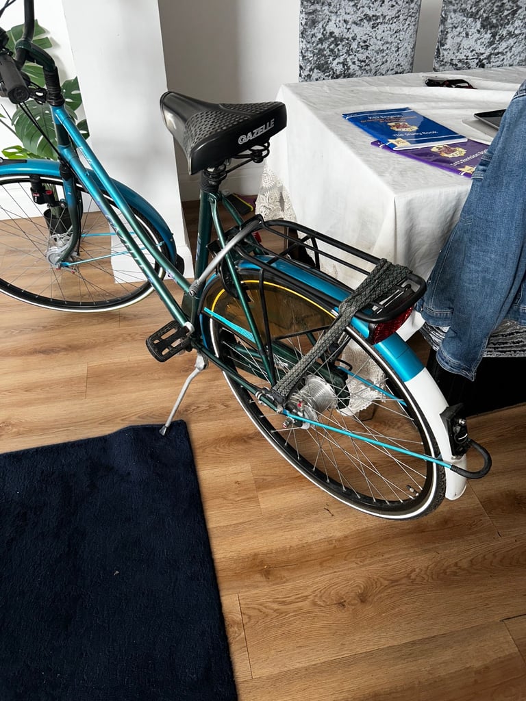 Bike 28 inch wheels 