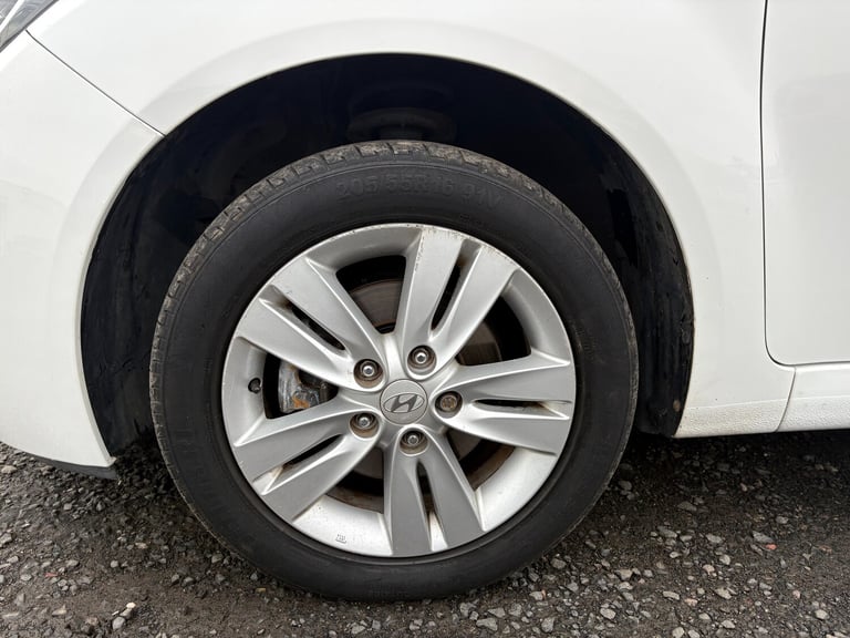 2013 Hyundai ix20 1.6 Active Hatchback 5dr Petrol Auto Euro 5 (123 bhp) Petrol