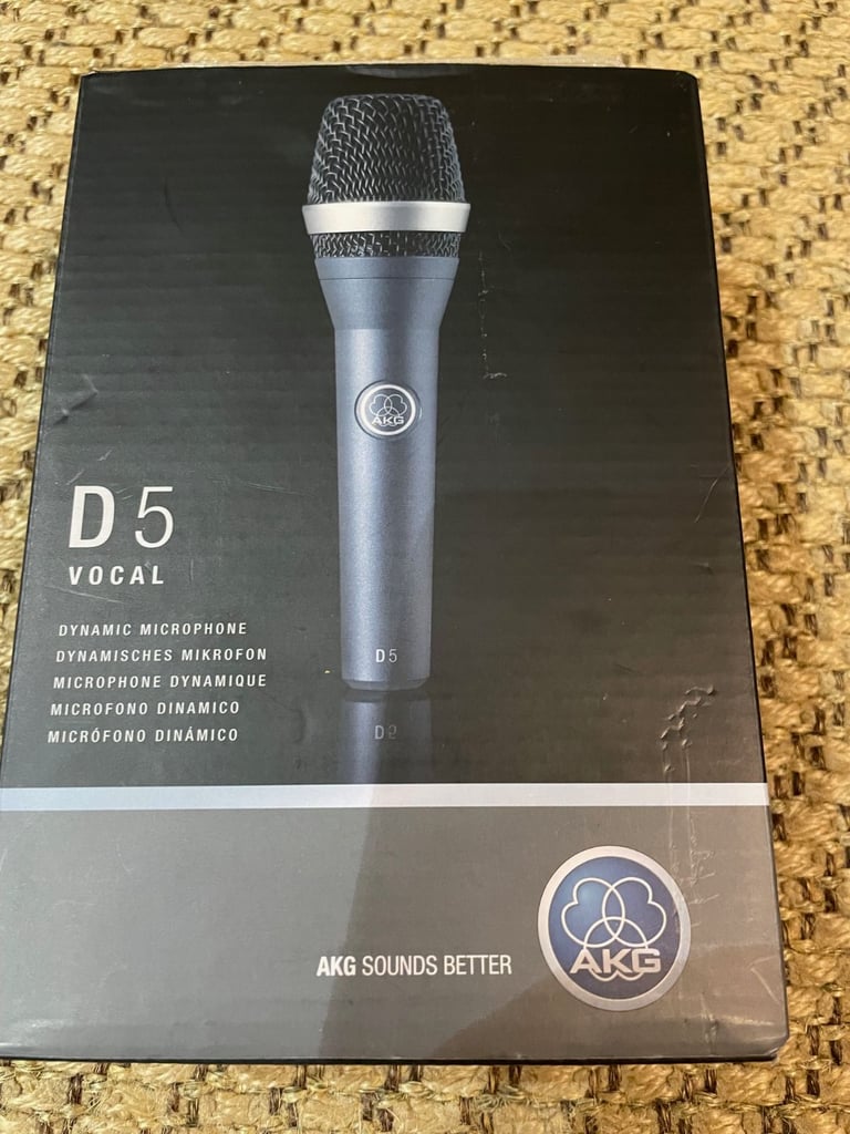 image for AKG D5 Professional dynamic supercardioid vocal microphone