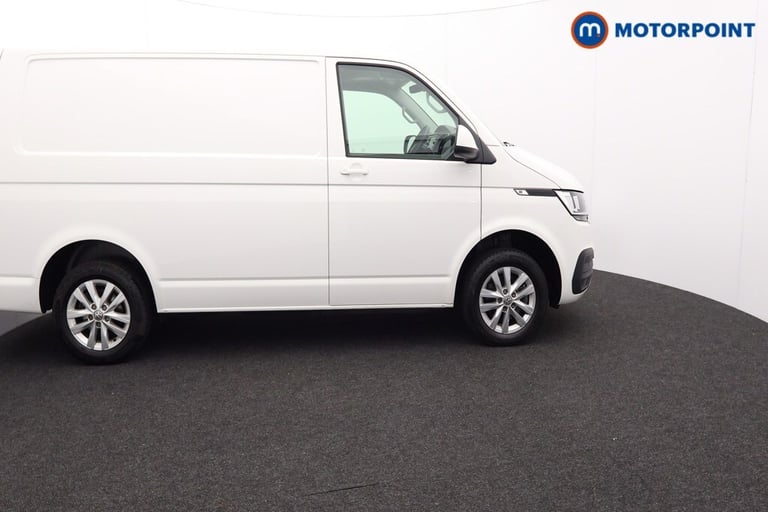 2024 Volkswagen Transporter 2.0 TDI 110 Highline Van PANEL VAN DIESEL Manual