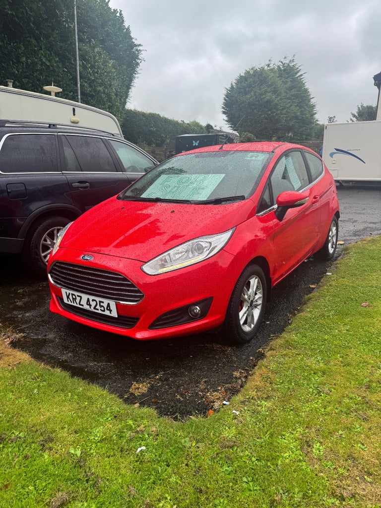 Ford, FIESTA, Hatchback, 2016, Manual, 1241 (cc), 3 doors