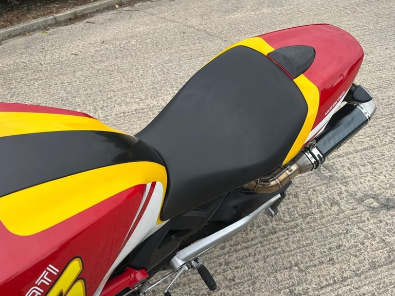 2008 08 DUCATI MONSTER 696 PLUS M696  RED NAKED M 696 RETRO CAFE STYLE
