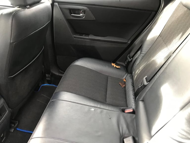 2015 Toyota Auris 1.8 VVT-h Excel Touring Sports CVT Euro 5 (s/s) 5dr ESTATE Petrol/Electric Hybr...