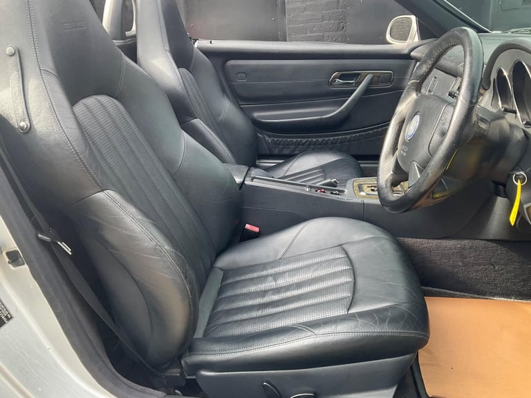 2002 Mercedes-Benz SLK 3.2 SLK32 AMG 2dr CONVERTIBLE Petrol Automatic