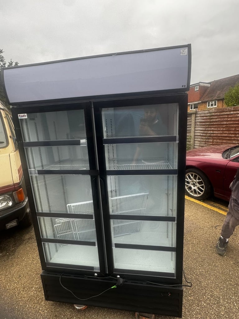 Commercial fridge freezer display cafe shop restaurant takeaway 