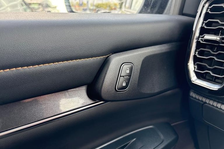 2025 Ford Ranger Wildtrak AUTO 2.0 EcoBlue 205ps 4x4 Double Cab Pick Up, FRONT &amp; REAR PARKIN ...