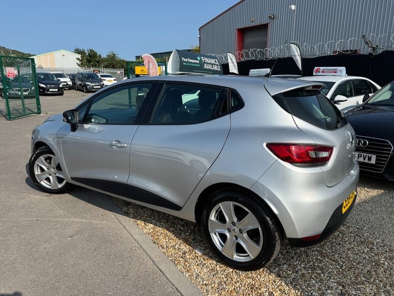 2014 Renault Clio 0.9 TCE 90 Expression+ Energy 5dr HATCHBACK Petrol Manual