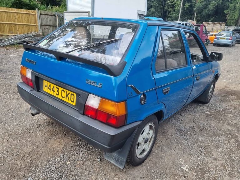 1990 SKODA FAVORIT 1.3 petrol manual.