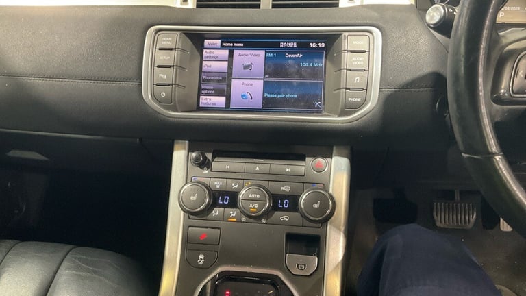 2013 Land Rover Range Rover Evoque SD4 4WD PURE Hatchback  Manual