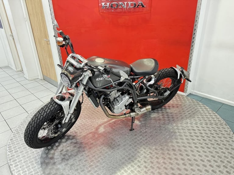 2022 '22' CCM Spitfire Six