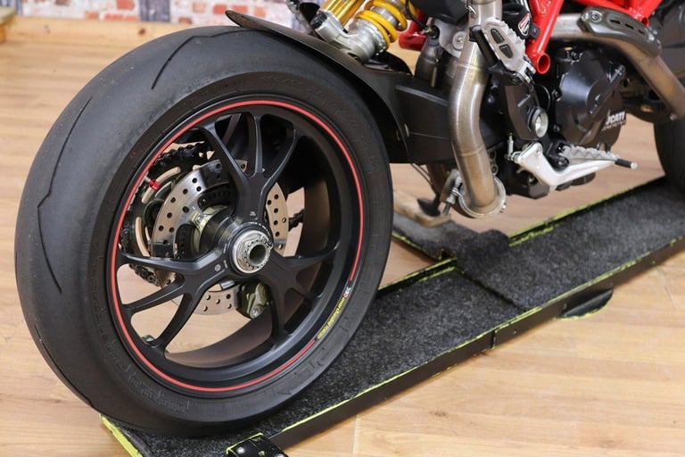 2016 DUCATI HYPERMOTARD 939 SP - ONLY 5,196 MILES! - SC PROJECT EXHAUST - SUPERB