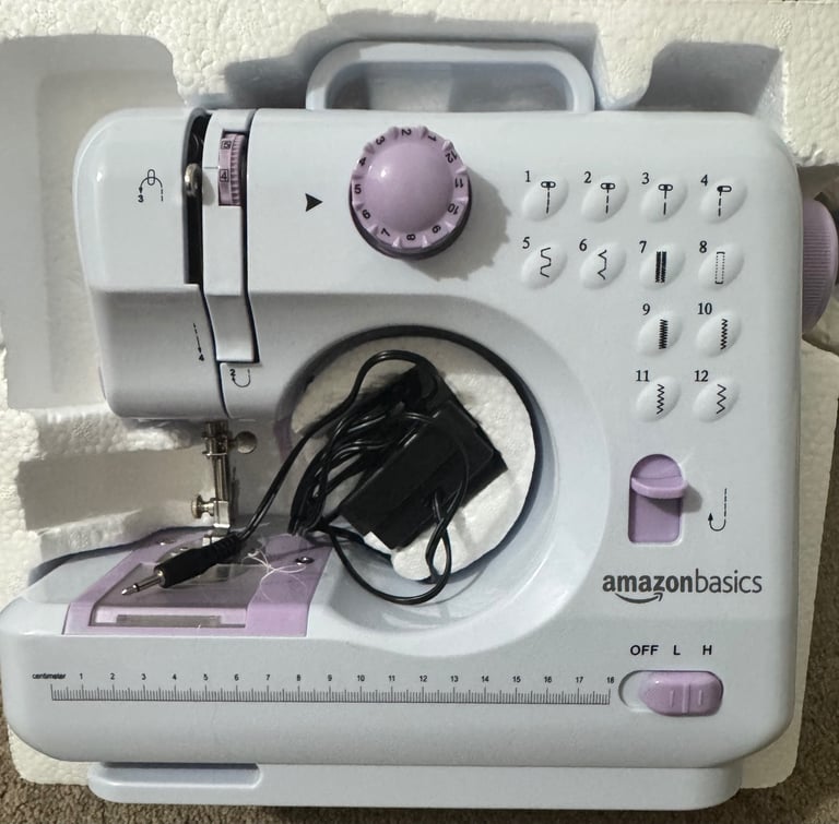 Mini Sewing Machine for Beginner, 2 Speed Electric Sewing Machines with 12 Built-in Stitch Patterns