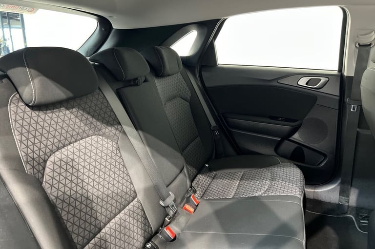 2018 KIA CEED 1.0 T-GDI ECO 2 HATCHBACK 5DR PETROL MANUAL EURO 6 (S/S) (118 BHP)