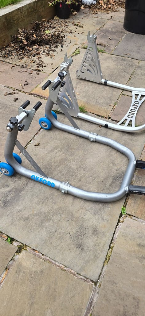 image for Front and rear paddock stands