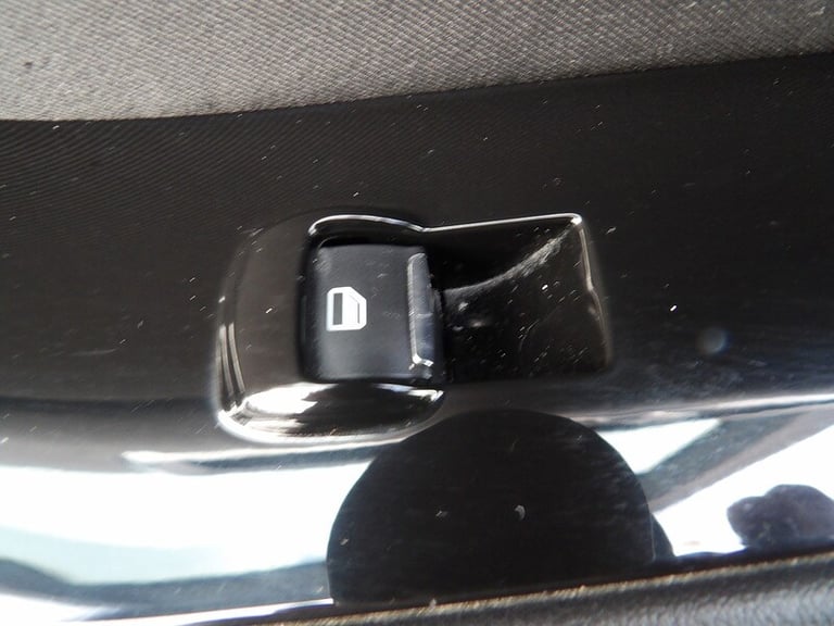 2019 Ford S-Max EcoBlue Titanium MPV Diesel Automatic