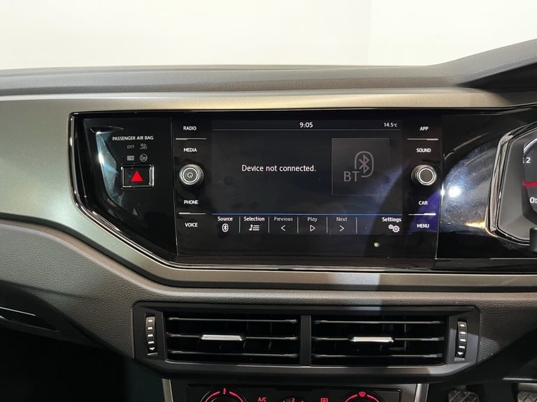 2018 Volkswagen Polo 1.0 SE 5d 74 BHP Hatchback Petrol Manual