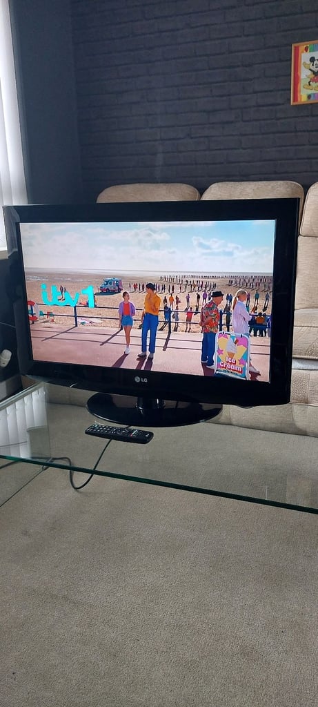 32 inch LG Freeview Tv