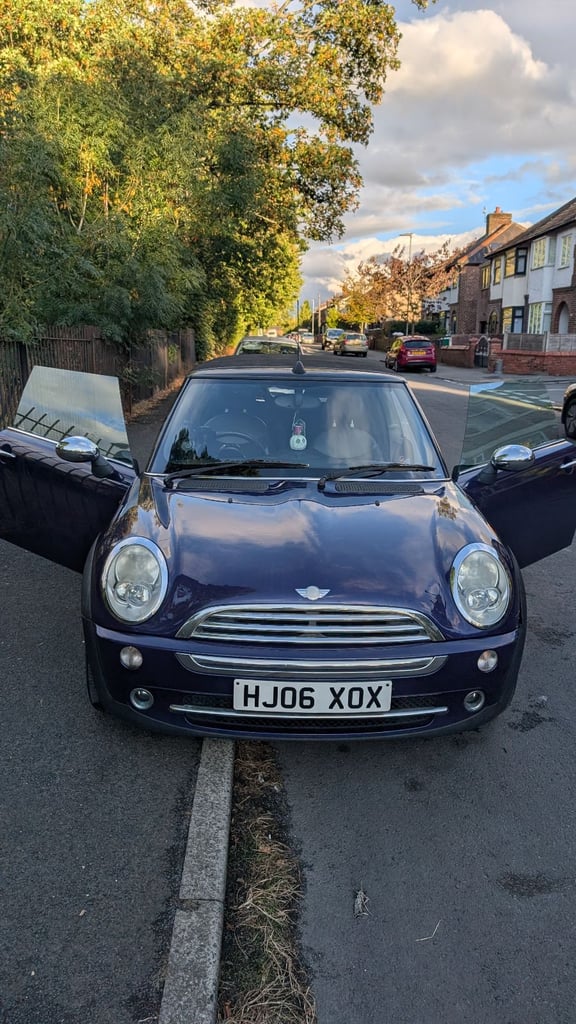 image for Mini, CONVERTIBLE, Convertible, 2006, Manual, 1598 (cc), 2 doors