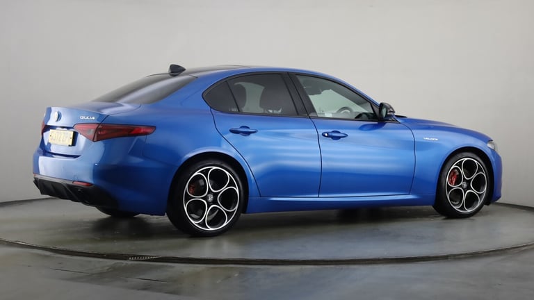 2022 Alfa Romeo Giulia 2.0T Veloce Saloon 4dr Petrol GPF Auto Euro 6 (s/s) (280 ps) Saloon Petrol...