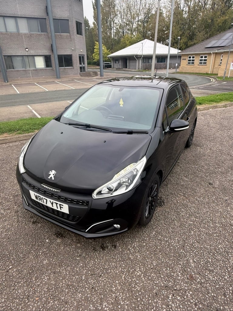 Peugeot, 208, Hatchback, 2017, Manual, 1199 (cc), 3 doors