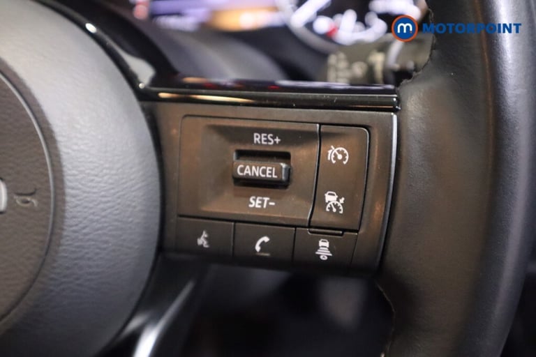 2022 Nissan Qashqai 1.3 DiG-T MH Acenta Premium 5dr SUV Petrol Manual