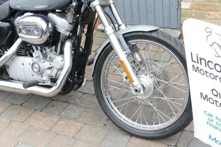 09 Harley-Davidson XL883C
