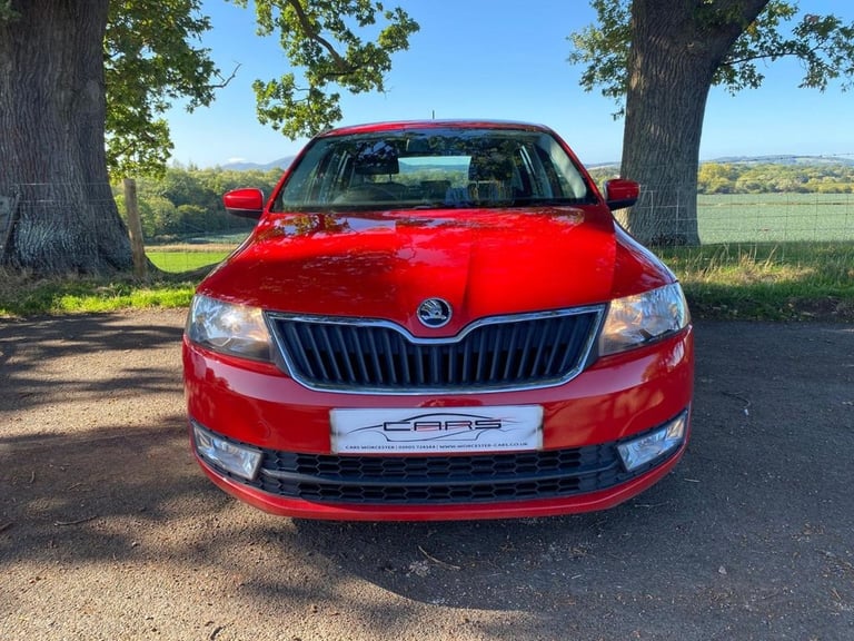 2016 Skoda Rapid Spaceback 1.6 TDI SE Tech Hatchback 5dr Diesel Manual Euro 5 (90 ps) Hatchback D...