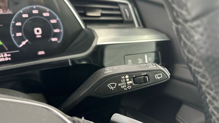 2022 Audi e-tron 50 Black Edition SUV 5dr Electric Auto quattro 71.2kWh (11kW Charger) (313  Suv ...