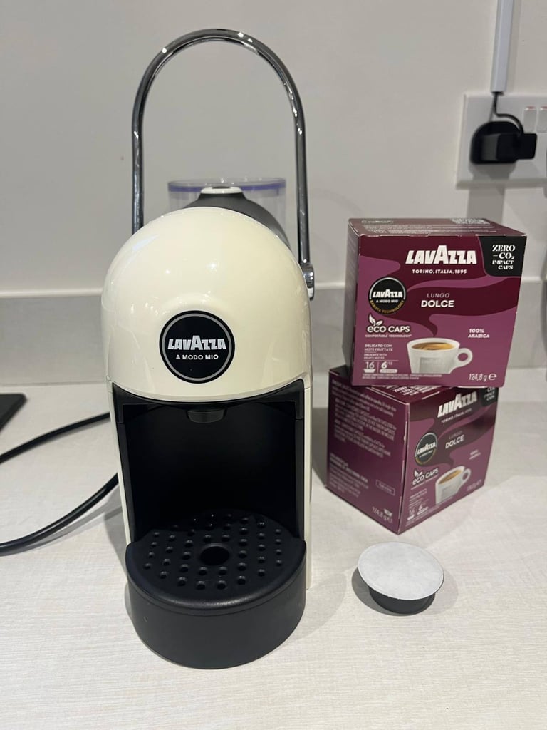 image for Lavazza pod coffee machine 