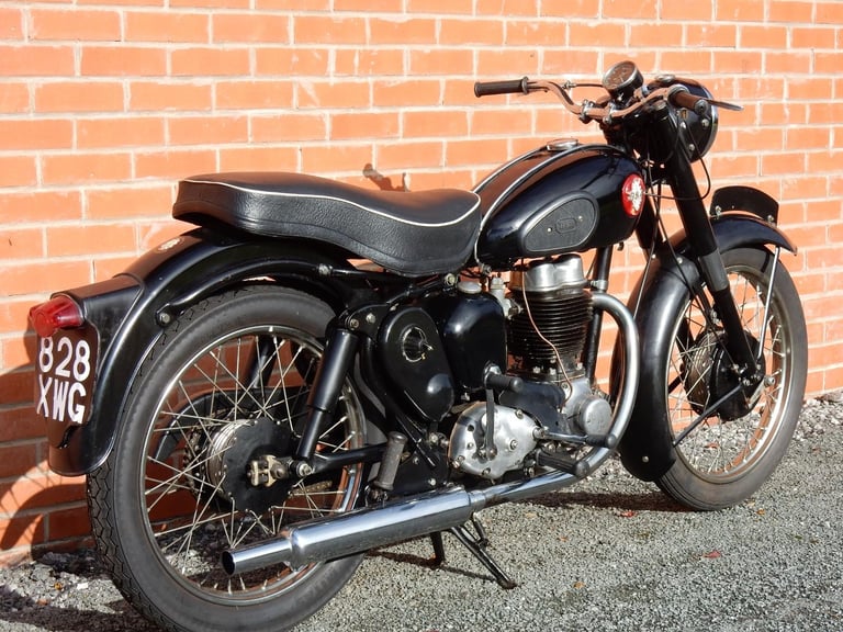 BSA C12 250cc 1955 IN BLACK 3 FORMER KEEPERS READY TO HAVE FUN RIDES
