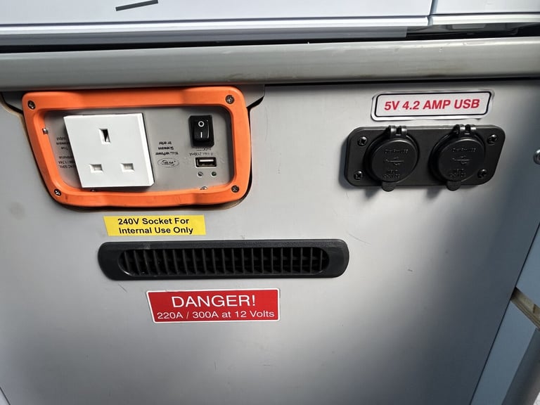 2018 VAUXHALL MOVANO 2.3 CDTi 130 WELFARE MESS CREWCAB VAN MWB CAMPER CONVERSION