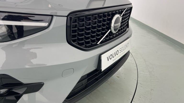 2024 Volvo XC40 Plus, B3 Mild hybrid, Petrol, Dark Estate Petrol Automatic