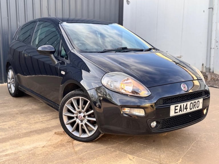 2014 Fiat Punto 1.4 Jet Black II Euro 6 (s/s) 3dr Hatchback Petrol Manual