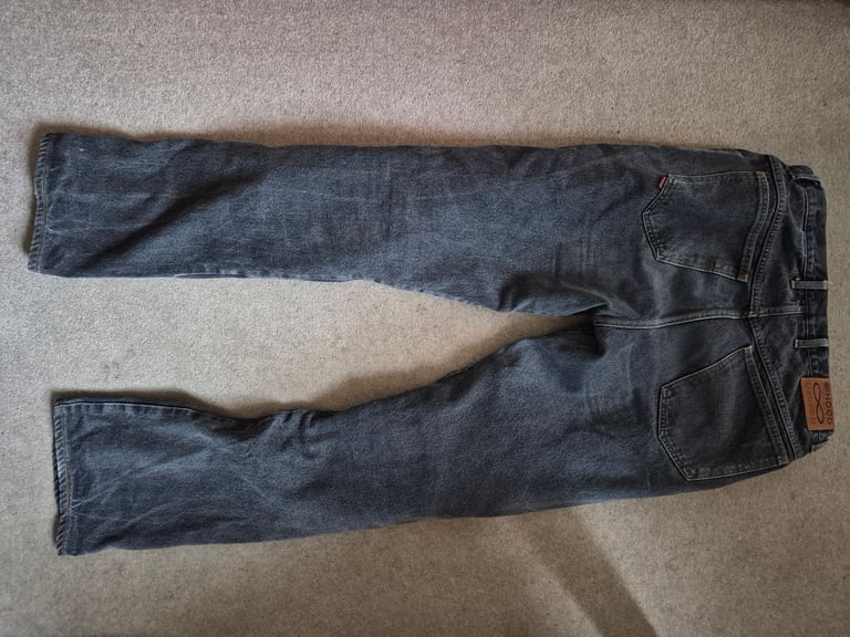 Hood Black Amoured Motorcycle Jeans - size 34 waist 34 leg