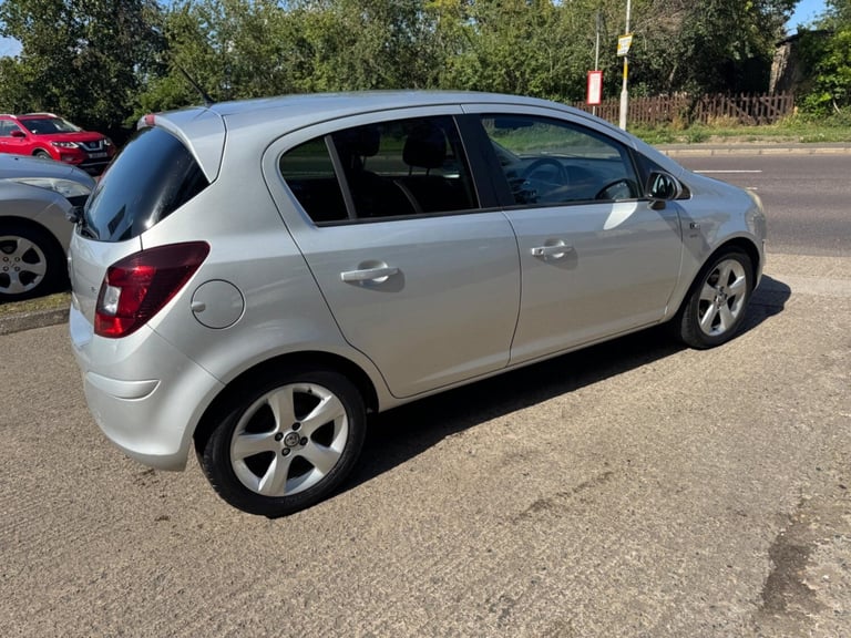 2013 Vauxhall Corsa 1.2 16V SXi Euro 5 5dr (A/C) HATCHBACK Petrol Manual