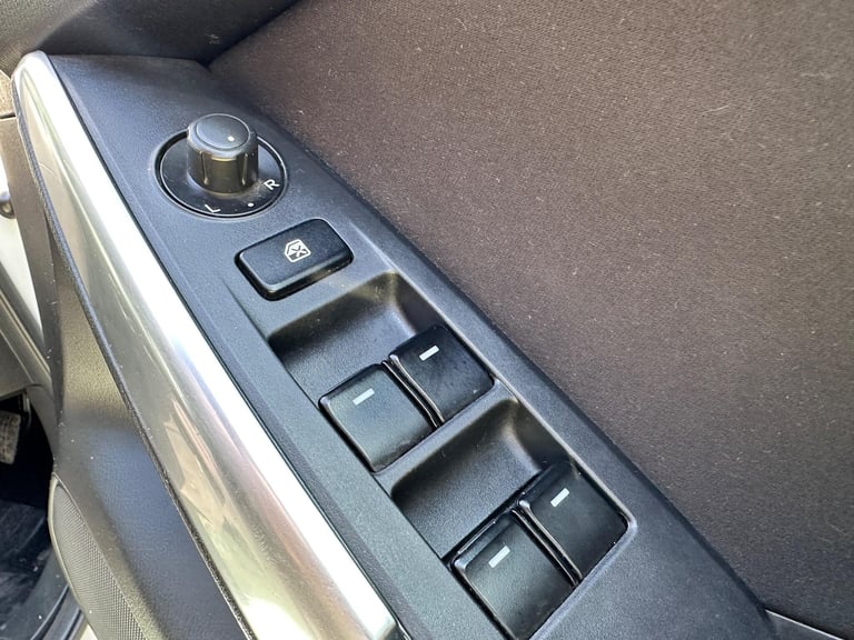 2013 Mazda Mazda6 2.2 SKYACTIV-D SE Nav Euro 6 (s/s) 4dr SALOON Diesel Manual