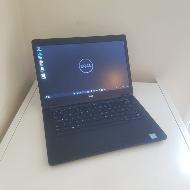 Dell 5480 14" Full HD Laptop, Fast i5 2x 3.00GHz, 16GB RAM, 256SSD, WiFi, Webcam, Bluetooth, HDMI