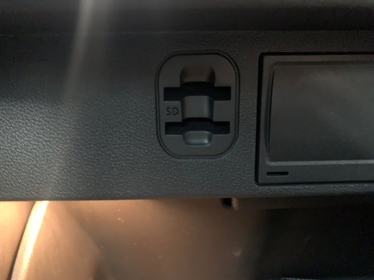 2022 Volkswagen T-Roc 1.0 TSI Life 5dr HATCHBACK PETROL Manual