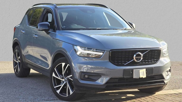 image for 2019 Volvo XC40 2.0 D4 [190] R DESIGN Pro 5dr AWD Geartronic Estate Diesel Automatic