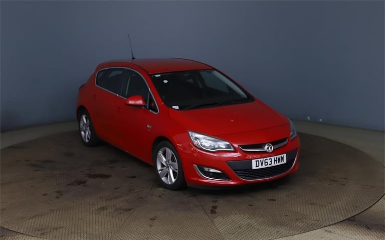 image for 2013 Vauxhall Astra 1.6 16v SRi Hatchback 5dr Petrol Manual Euro 5 (115 ps)