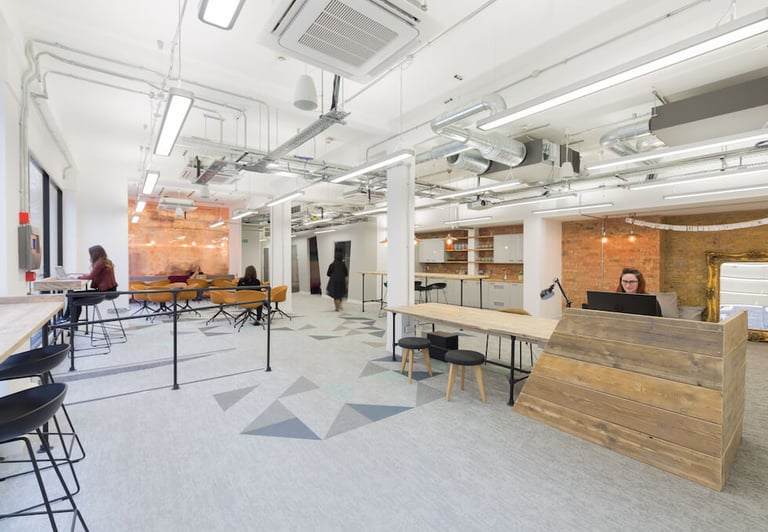 *King's Cross* Private Serviced Offices: Units from 3 to 60 desks for rent WC1
