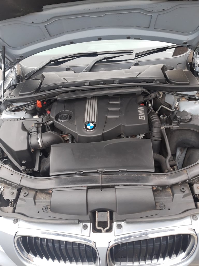 BMW, 3 SERIES, Saloon, 2009, Semi-Auto, 1995 (cc), 4 doors