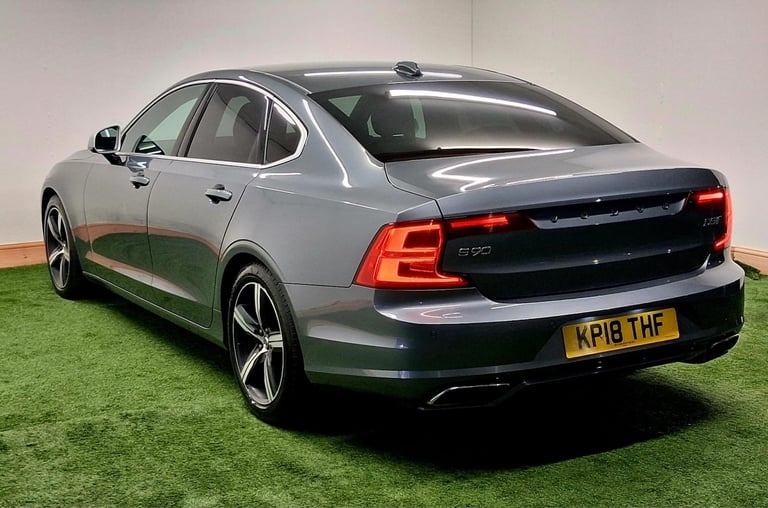 2018 Volvo S90 2.0 D5 PowerPulse R DESIGN 4dr AWD Geartronic SALOON Diesel Automatic
