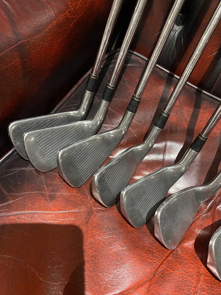 Titleist Irons, DCI, New grips 