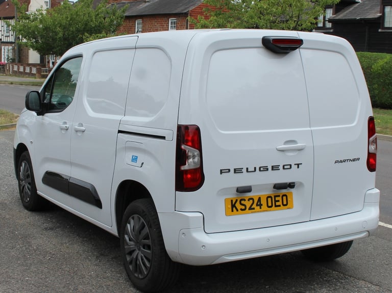 2024 Peugeot Partner 1.5 BlueHDi 1000 Asphalt Standard Panel Van 5dr Diesel