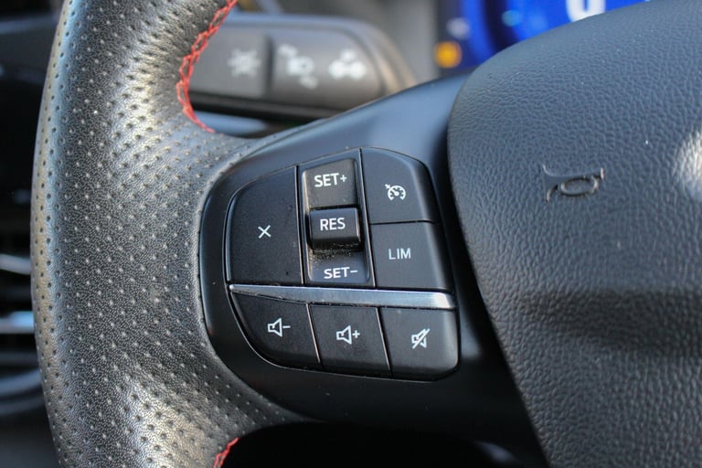  Ford Kuga 2.0 EcoBlue MHEV ST-Line Euro 6 (s/s) 5dr Diesel Manual