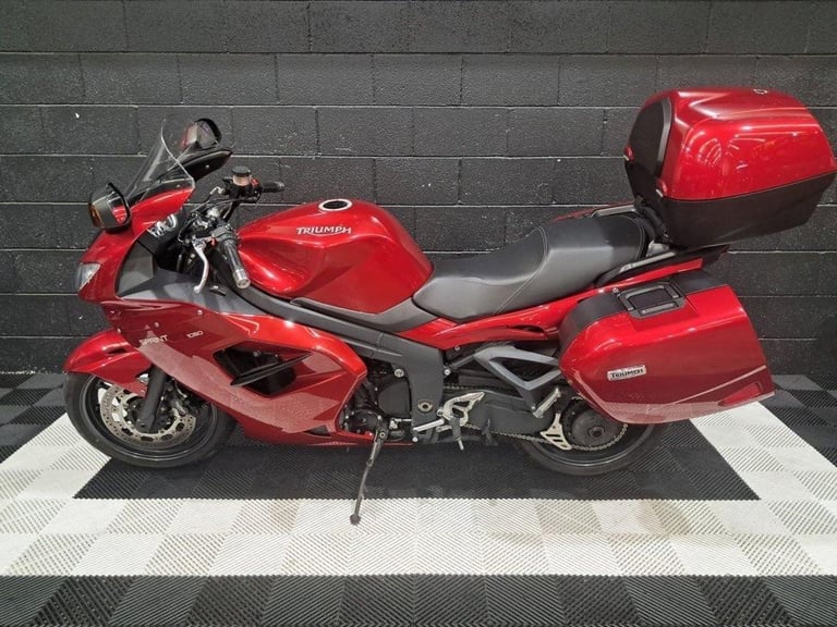 2013 13 TRIUMPH SPRINT GT 1050 ABS FINANCE SPECIALISTS APPLY NOW